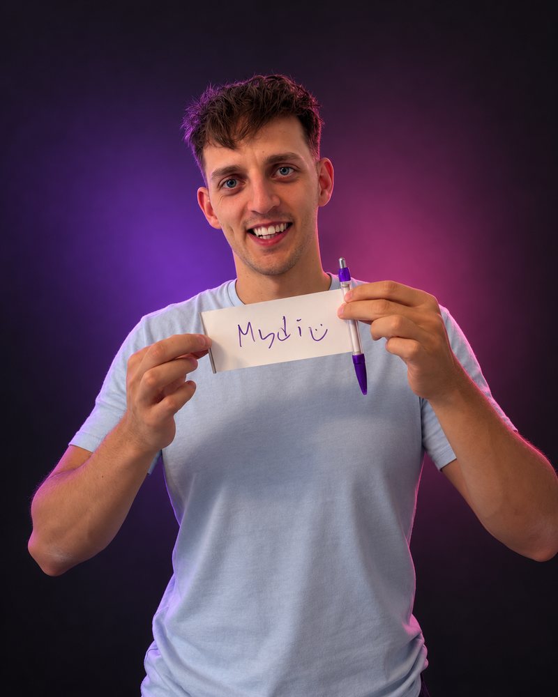Mydi so svojím podpísaným perom